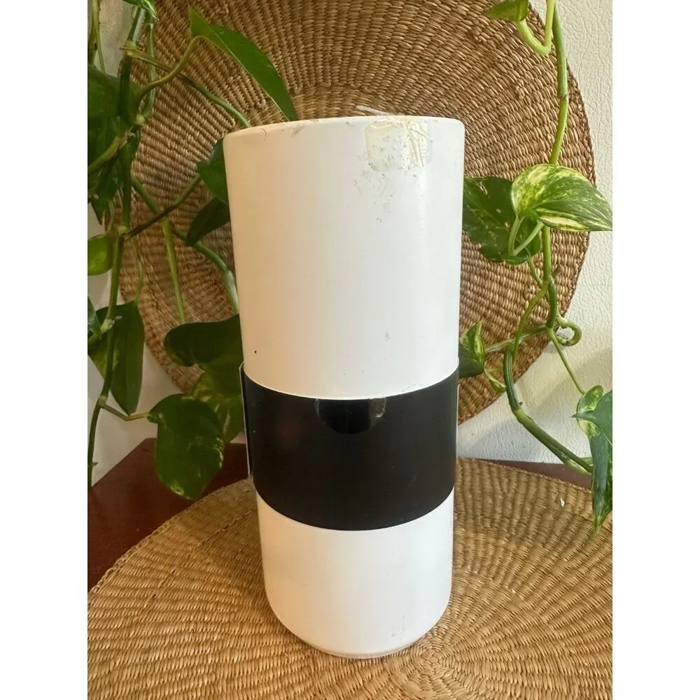 DKNY bowl brush ceramic holder